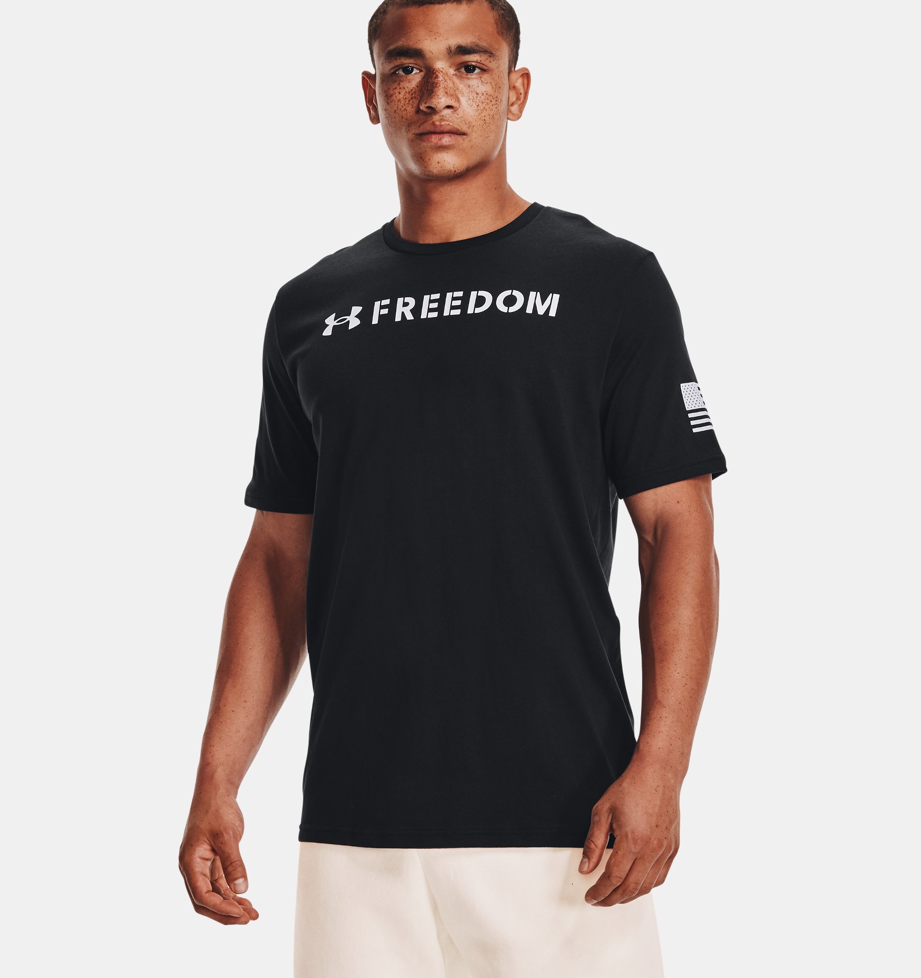Under Armour Men's New Freedom Flag Bold T-Shirt 